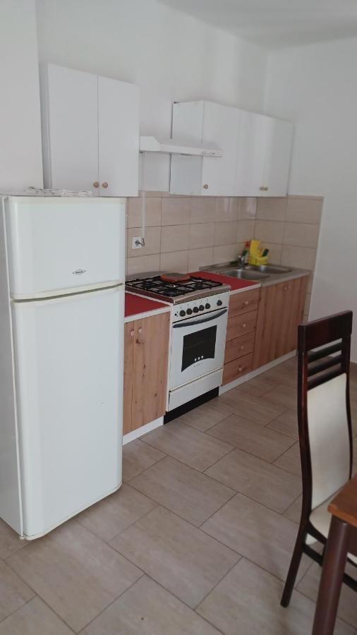Mali Spas Pula Exteriér fotografie